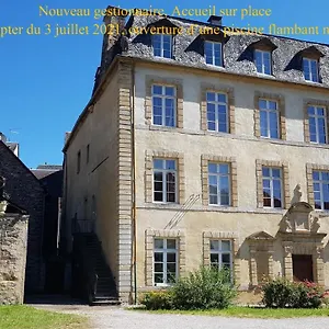 Appart hôtel Chateau Ricard, Saint-Geniez-dʼOlt